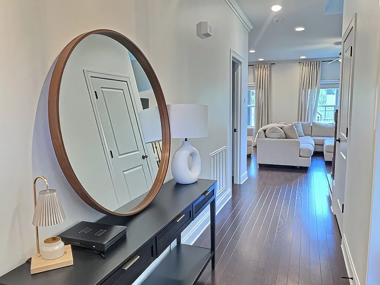 5078 NE Shelterwood Dr — Photo 5