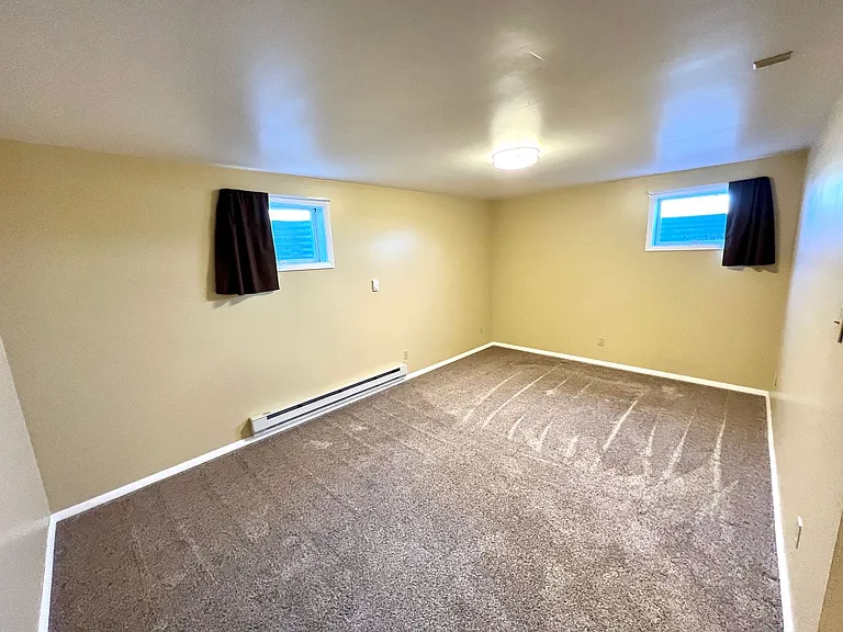 1401 Waukesha Ave — Photo 14
