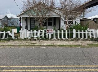 409 E 2nd St, Larose, LA 70373