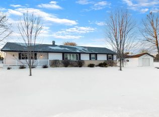 11780 Balsa Ln, Roscoe, IL 61073