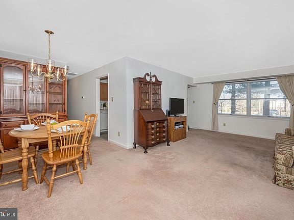 5th image of 500 Chapel Ct Unit 107