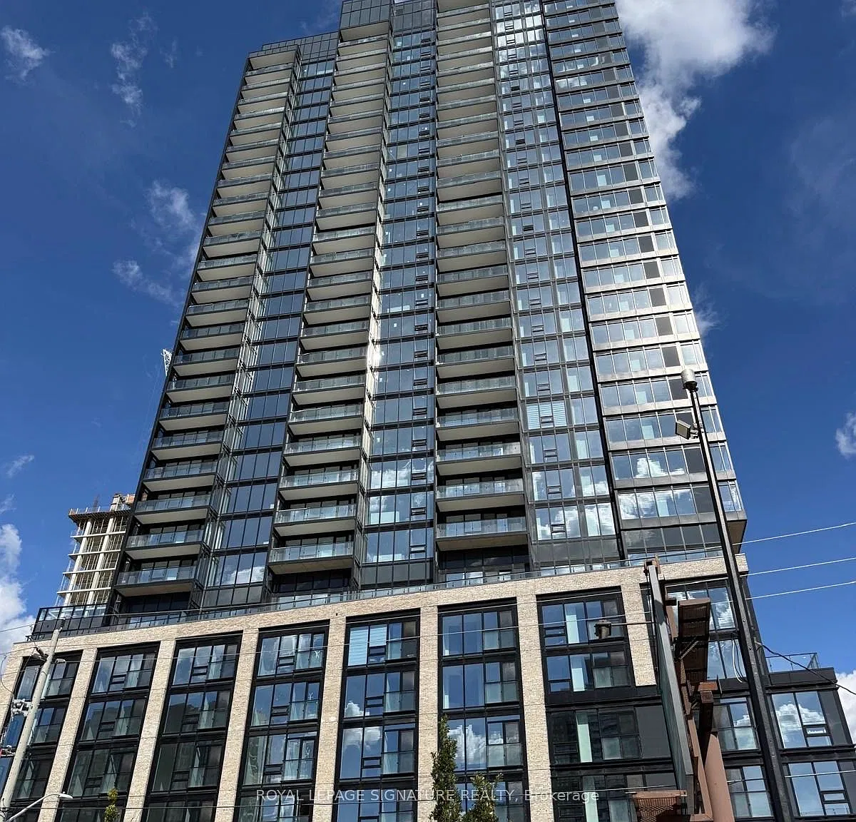 Design District Tower B — Photo 1