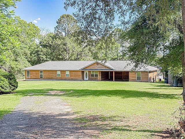 1st image of 95 Kelly Dr