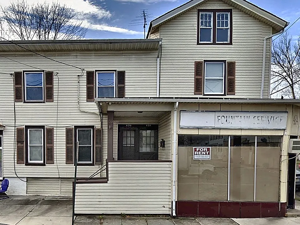 428-434 W Grand Ave