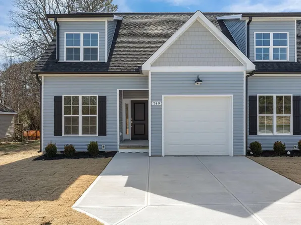 749 W Church St, Angier, NC 27501
