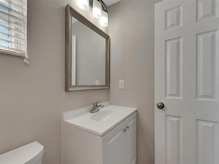 412 Flamingo Dr — Photo 36