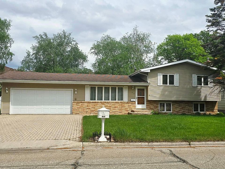 1st image of 610 Kneale Ave S