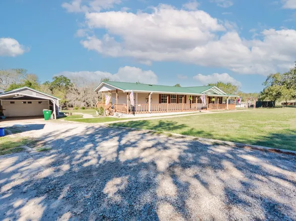 528 County Road 1380, Alvord, TX 76225