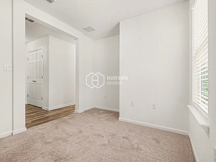 2159 Hudson Grove Dr — Photo 15