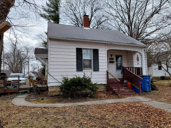 910 E Butler St, Olney, IL 62450