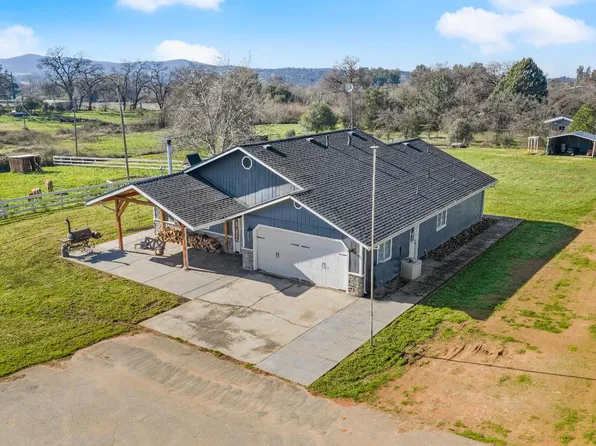 5224 Fruitland Rd, Loma Rica, CA 95901