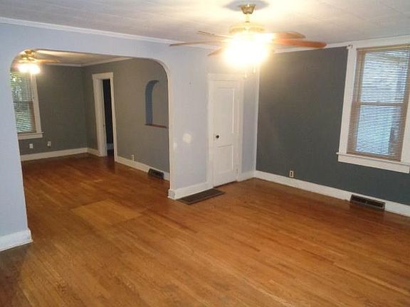 4th image of 500 E Lawn Ave