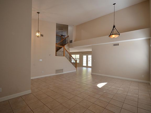 3rd image of 2750 E Cathedral Rock Dr