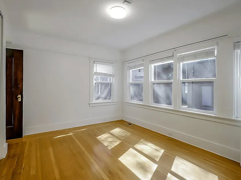 27 Westall Ave — Photo 20
