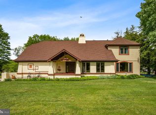 54 Shanahan Ln, Crosswicks, NJ 08515