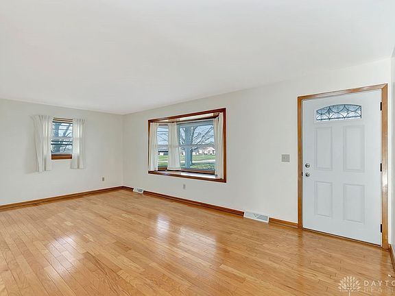 2nd image of 2090 Bunker Hill Woods Rd