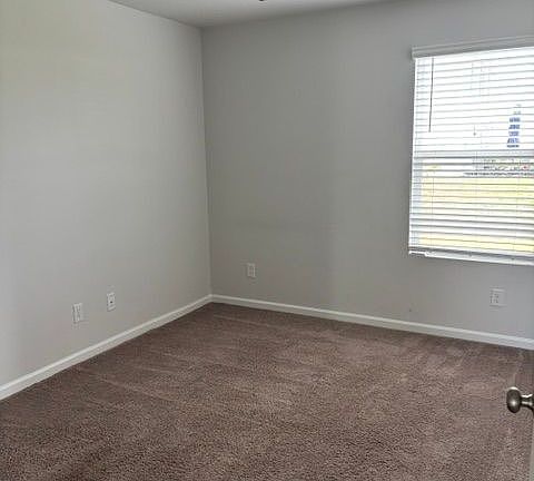4th image of 1298 Wilkins Rd