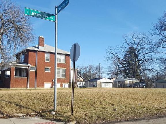 2nd image of 2860 Cleveland Ave