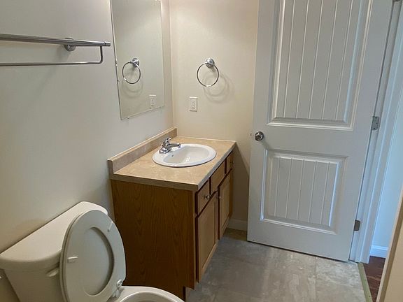 3rd image of 24 Patriots Ln Unit 108