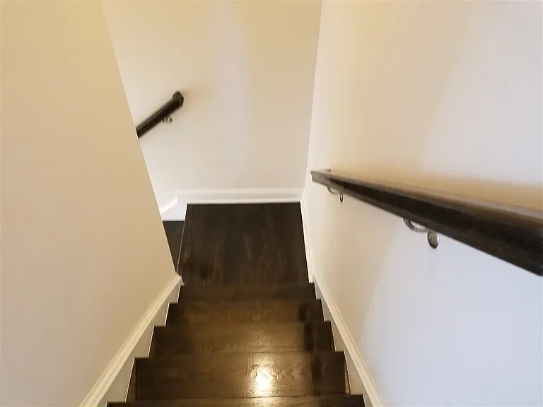 2114 Whitesmith Dr — Photo 14