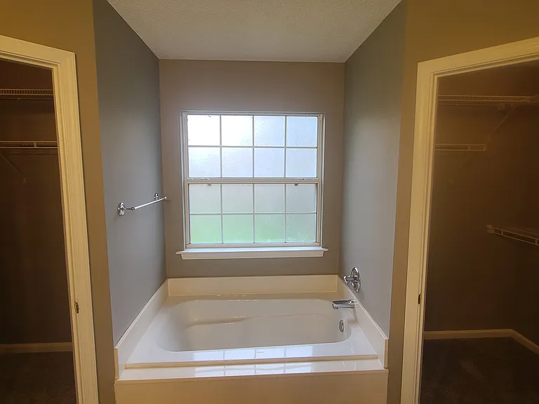 103 Foxwood Dr — Photo 19