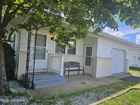 506 St Thomas Drive, Toms River, NJ 08757