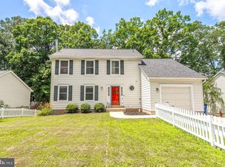 1419 Bayshire Ln, Herndon, VA