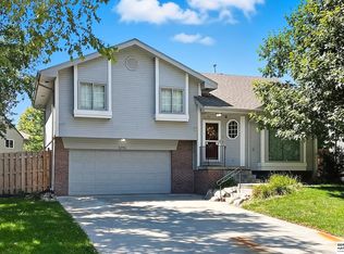 6916 S 154th St, Omaha, NE 68138