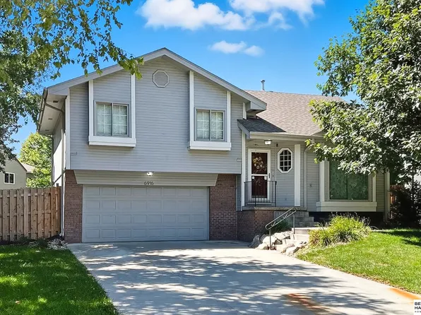 6916 S 154th St, Omaha, NE 68138