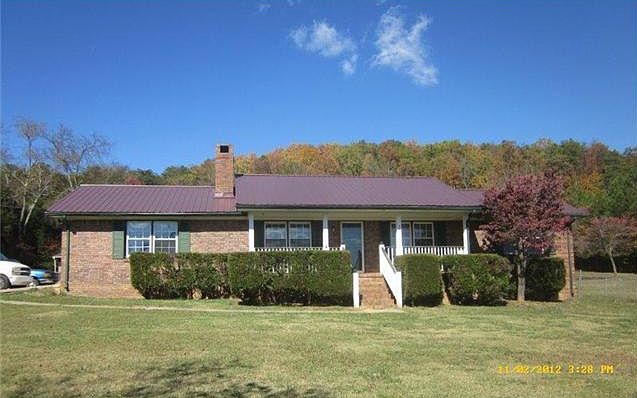 2nd image of 391 White River Rd