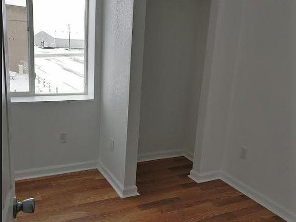 3rd image of 202 Main St #201