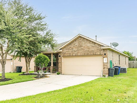 3rd image of 3217 Featherwood Ln