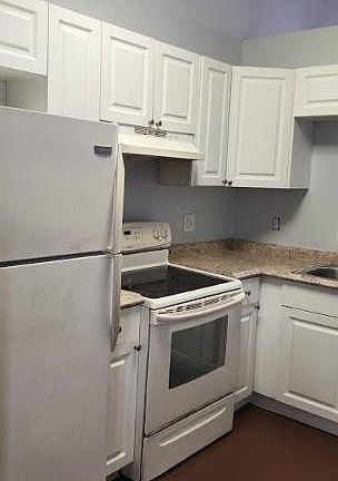 3rd image of 2431 NW 56th Avenue #204
