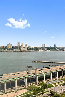 Sold by BLU Real Estate | media 9