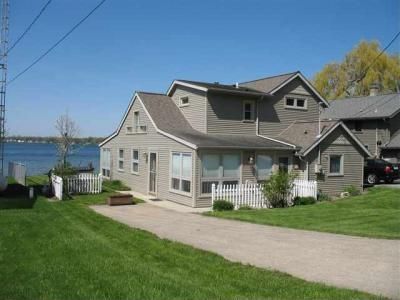 7870 E Ferndale Dr, Manitou Beach, MI, 49253
