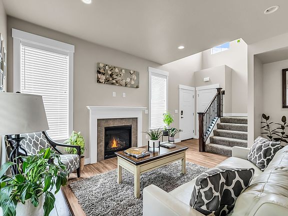 5th image of 831 E Oakhampton Dr
