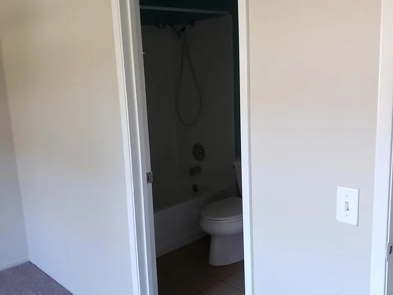370 Tabor Ave — Photo 19
