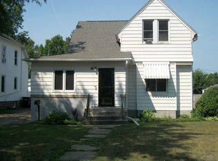 461 Euclid Ave, Cherokee, IA 51012