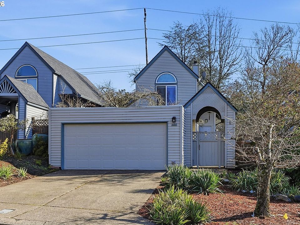 1st image of 111 Kingsgate Rd