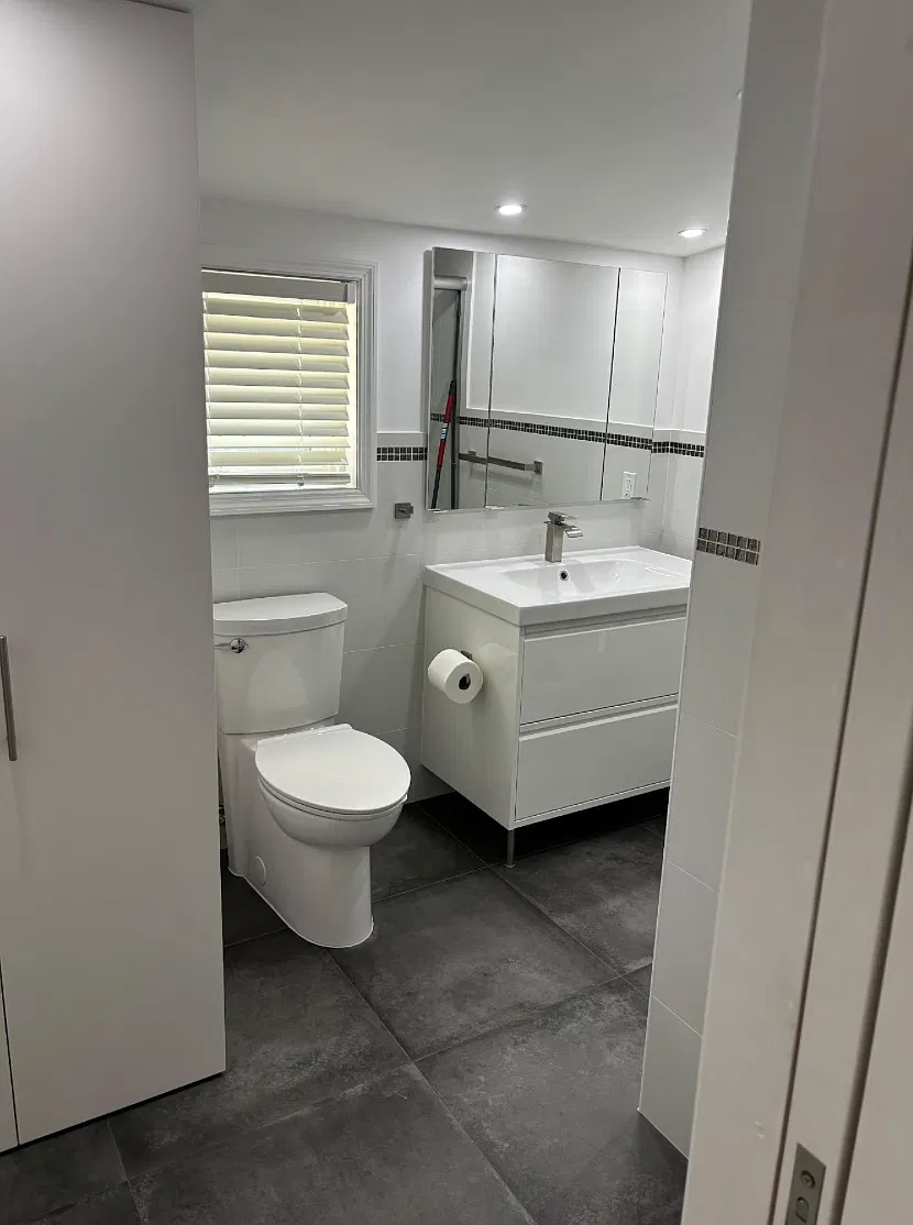 3 bed, 1100 sqft, $2,500 — Photo 4