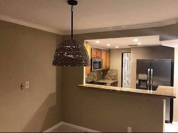 4th image of 4501 NE 21st Ave APT 314