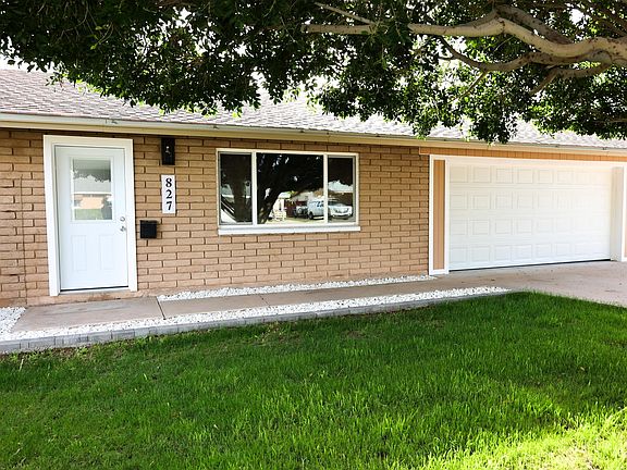 2nd image of 827 N Lesueur