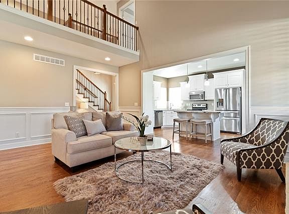 5th image of 14853 Meadow Ln