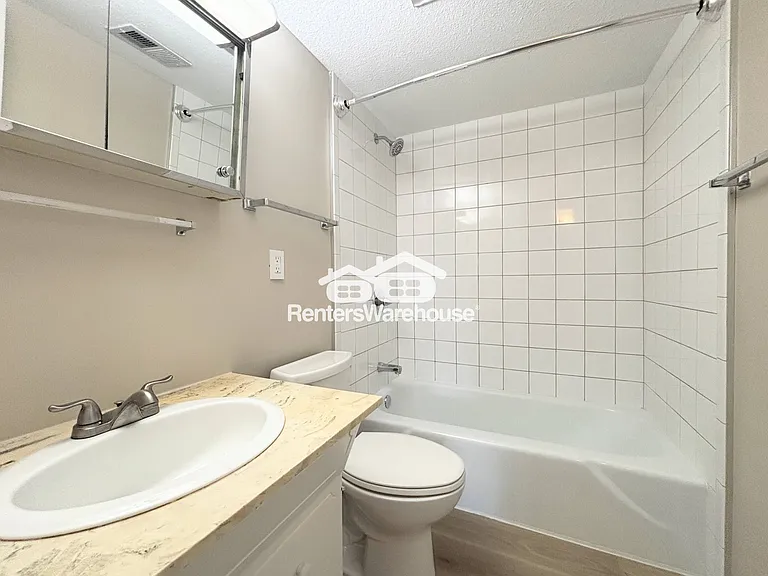 4211 65th St #4 — Photo 15