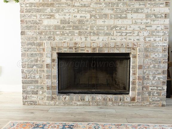 4th image of 3843 County Road Hb