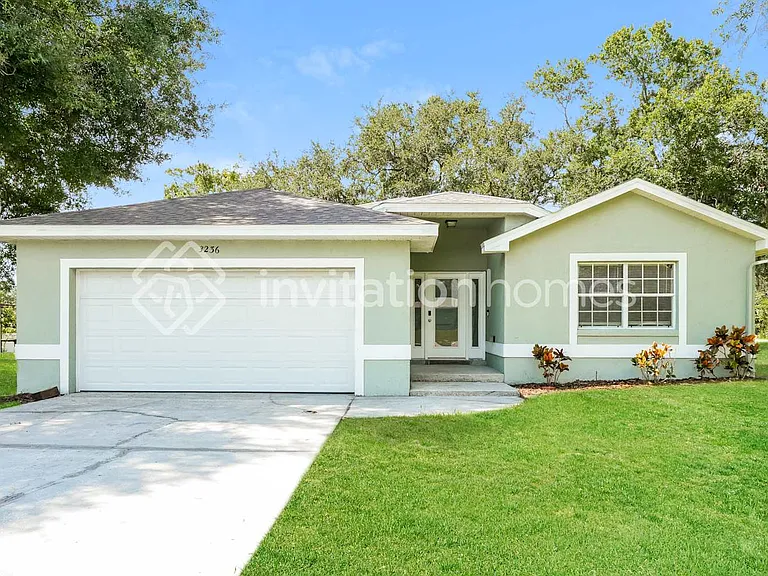 3236 Forestbrook Dr N — Photo 1