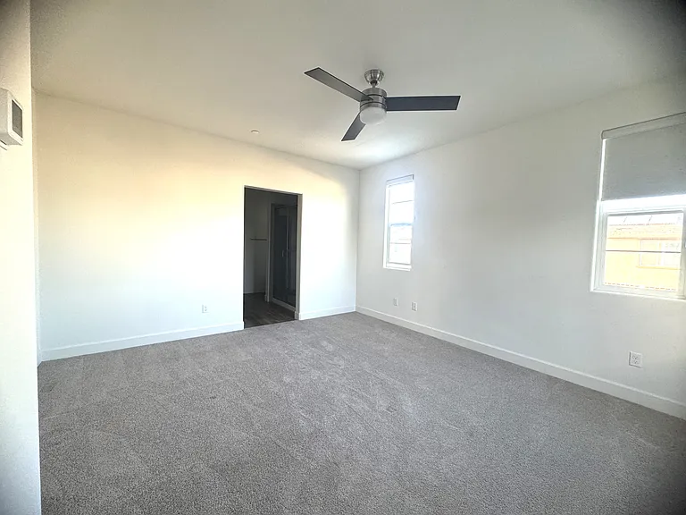 2121 Evening Star Cir — Photo 6