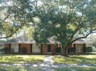 1675 Monterrey Blvd, Baton Rouge, LA 70815