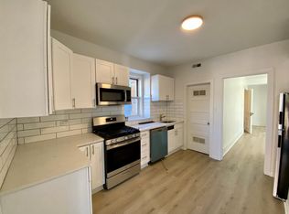 1670 W Division St #3R, Chicago, IL 60622