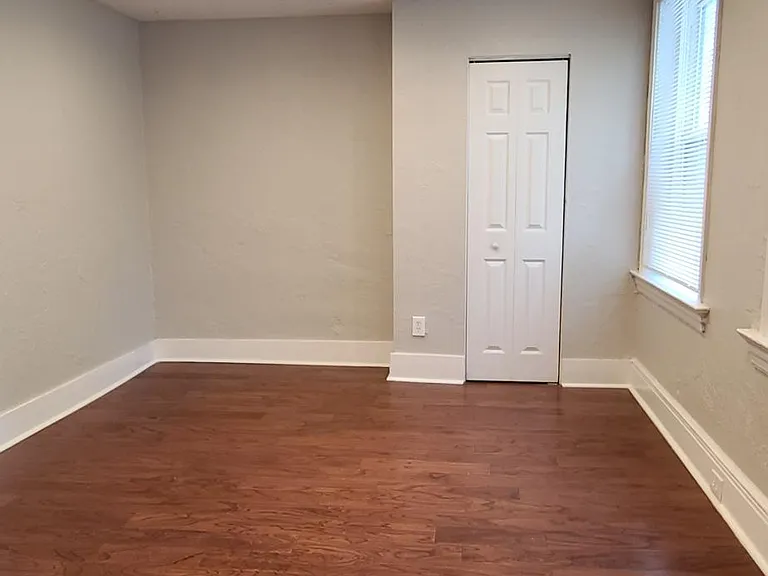 206 Stratford Ave #3 — Photo 5